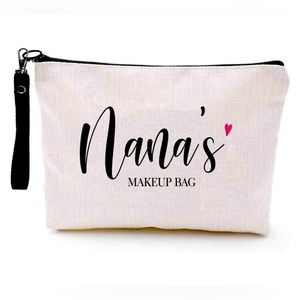 Nana’s Makeup Bag 💄 👛